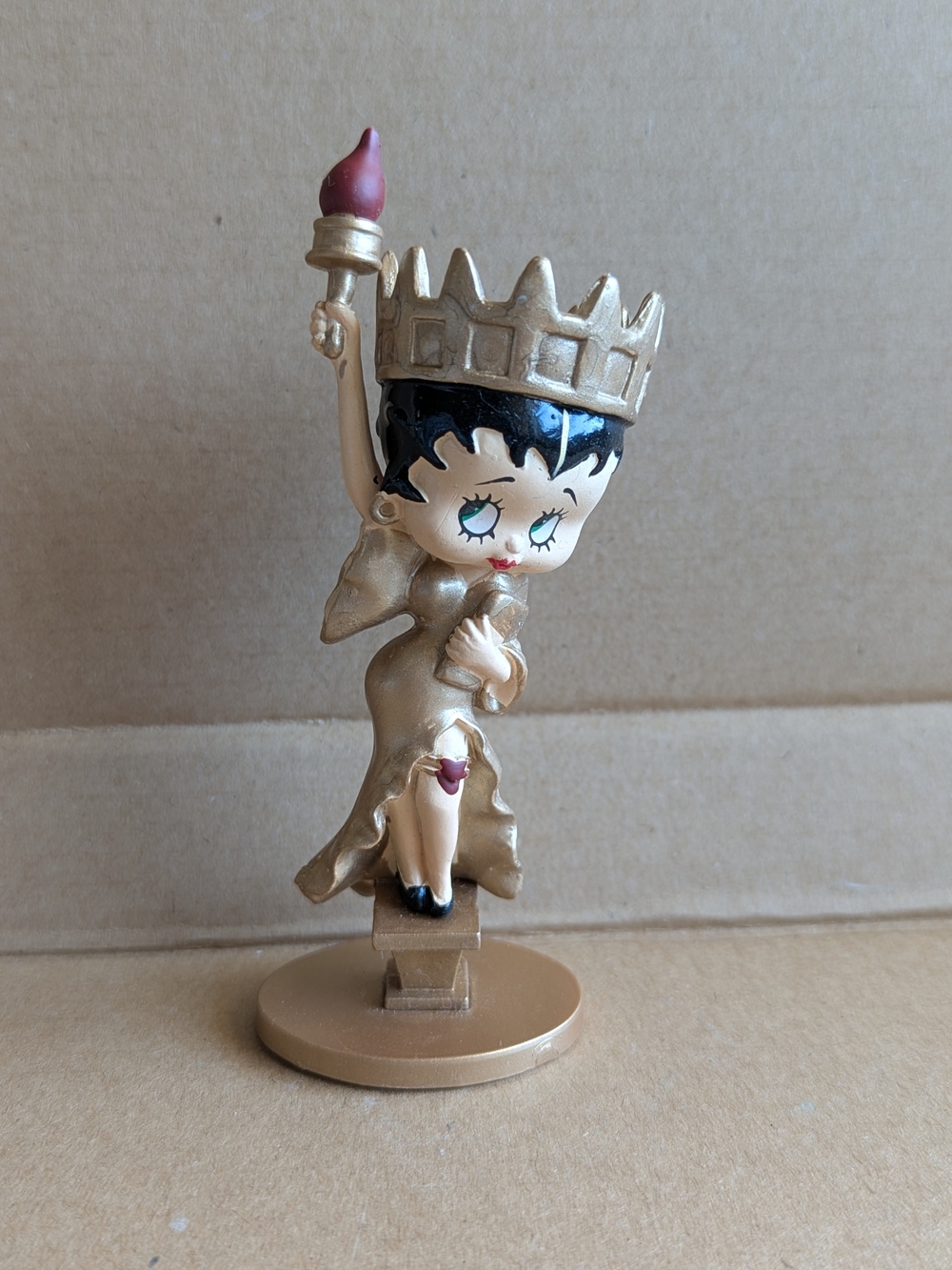 VTG 1999 Betty Boop Statue of Liberty Figurine Gold Gown Torch Precious Kids